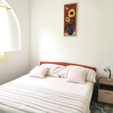 Apartmani Gabi Чезарица Экстерьер фото