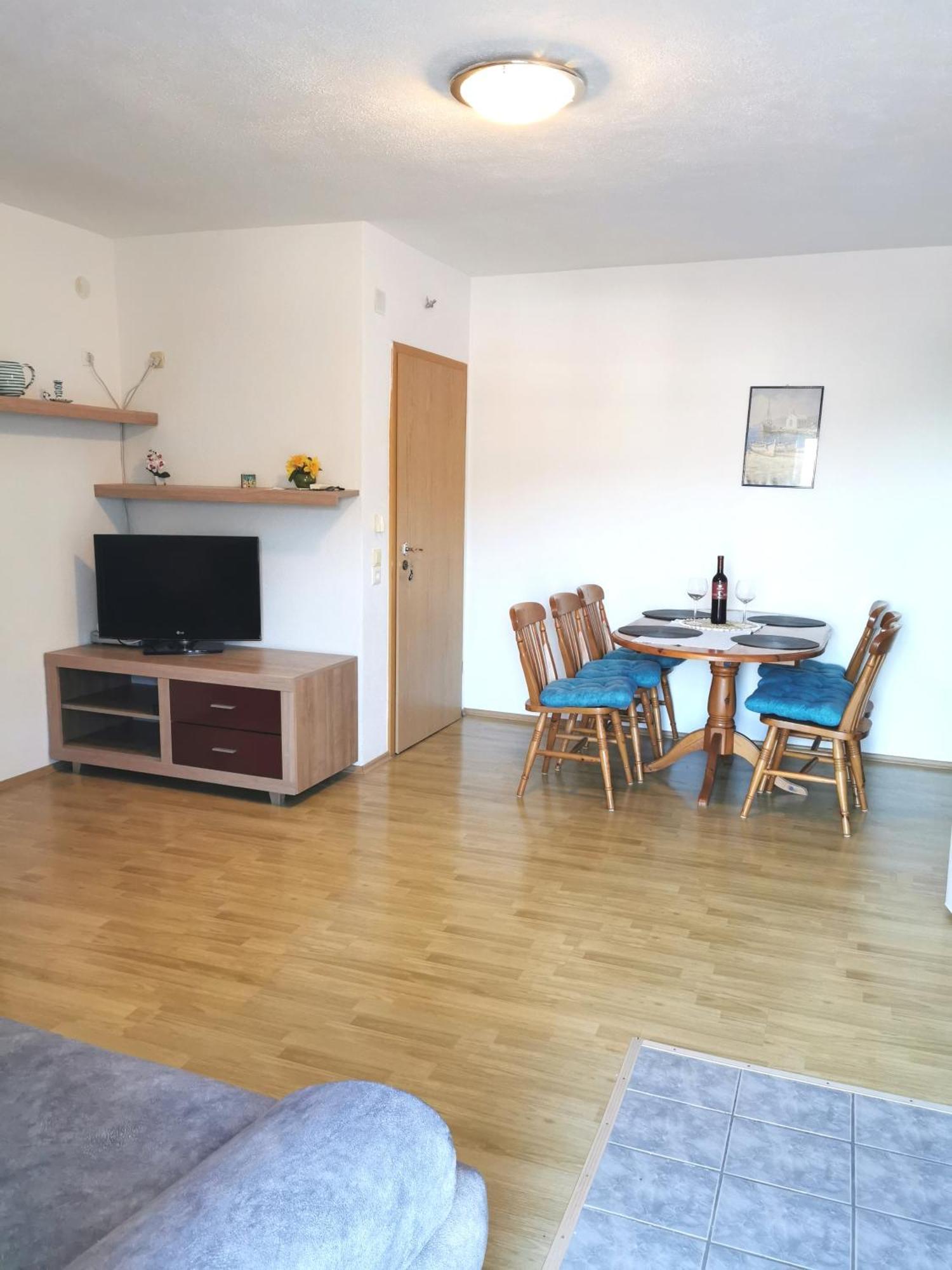 Apartmani Gabi Чезарица Экстерьер фото
