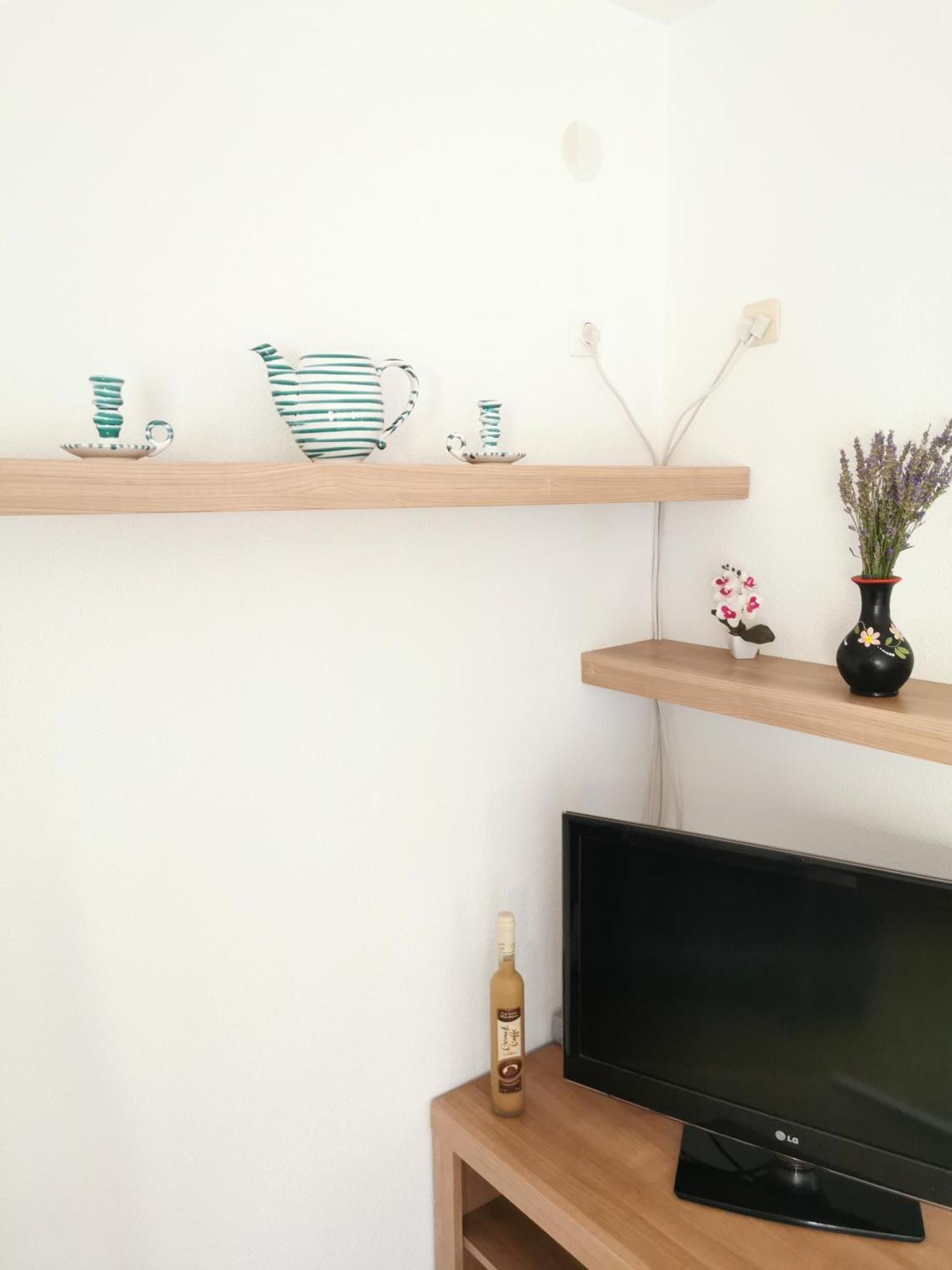 Apartmani Gabi Чезарица Экстерьер фото