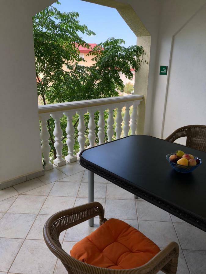 Apartmani Gabi Чезарица Экстерьер фото