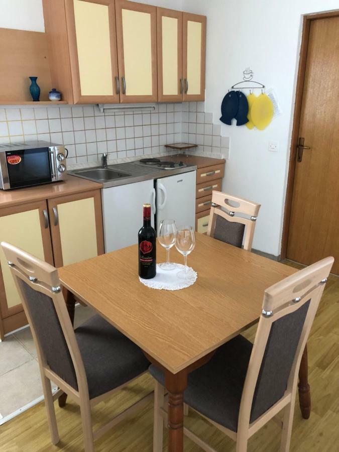 Apartmani Gabi Чезарица Экстерьер фото